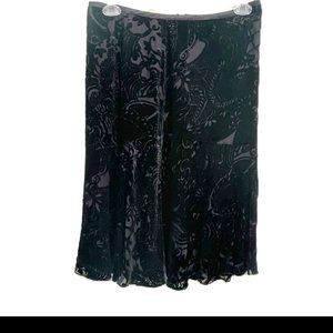 Women's Ann Taylor Velvet Burn Out Black Skirt size 10 back zipper NWOT